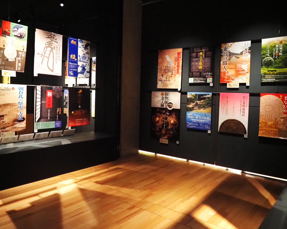 ポスター展展示風景.png